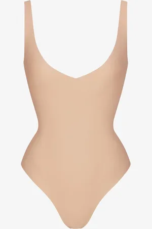 SKIMS Body plunge stringbody