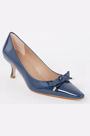 L.K. Bennett L-K-Bennett Alma pump van lakleer met strikdetail