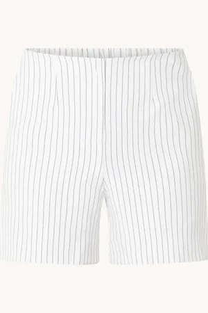 French Connection Whisper high waist straight fit korte broek met streepprint