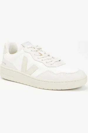Veja V-90 sneaker met leren details