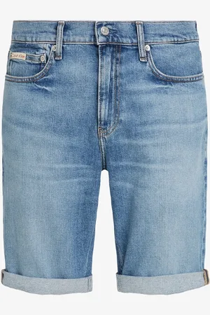 Calvin Klein Slim fit korte spijkerbroek met steekzakken