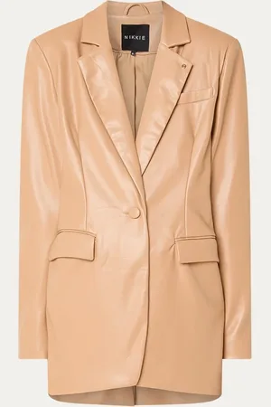 NIKKIE. Ilevio blazer van imitatieleer met klepzakken