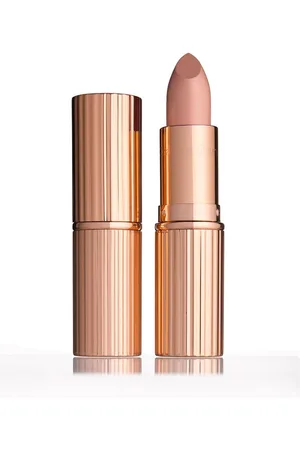 Charlotte Tilbury K-I-S-S-I-N-G lipstick