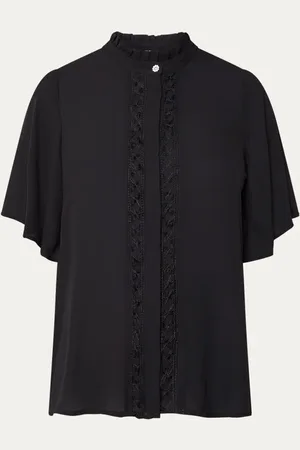 Bruuns Bazaar CamillaBBVivia blouse met details van kant