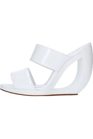 Manolo Blahnik Schoenen met Witte Hak