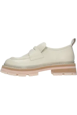 Ash Beige lage schoenen