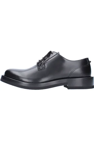 VALENTINO GARAVANI Lage Schoenen Zwart