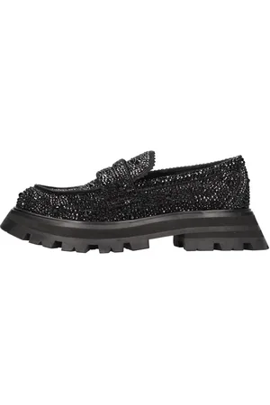 Alexander McQueen Lage schoenen Zwart