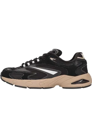 D.A.T.E. DATUM. Zwarte sneakers
