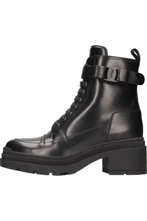 Salvatore Ferragamo Laarzen Zwart