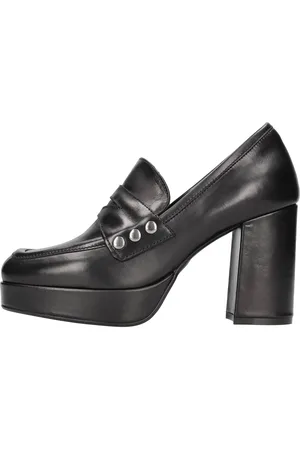 carmens Lage schoenen Zwart