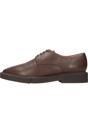 CLERGERIE PARIS Bruine lage schoenen