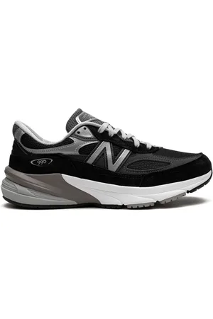 New Balance 990v6 sneakers