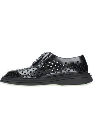The Antipode Lage schoenen Zwart