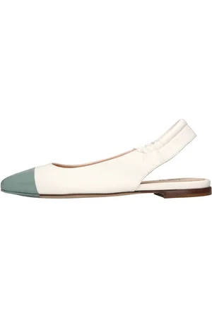 LORENA PAGGI Lage schoenen wit