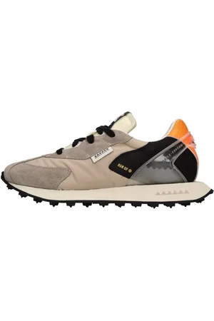 RUN OF Sneakers