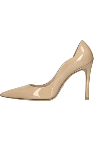 Stuart Weitzman Schoenen met Beige hiel