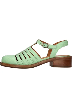 Chie Mihara Lage schoenen Groen
