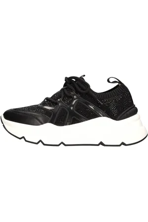 Emanuélle vee Zwarte sneakers