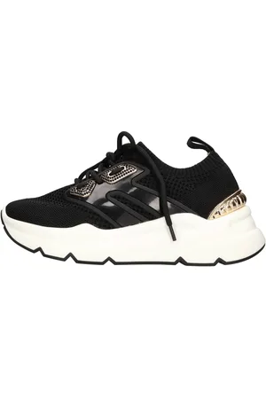 Emanuélle vee Zwarte sneakers