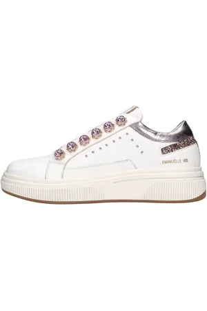 Emanuélle vee Witte sneakers