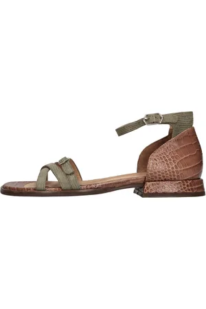 Chie Mihara Lage schoenen