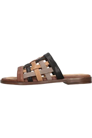 Chie Mihara Sandalen