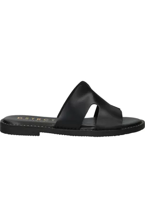 DSTRCT Slippers