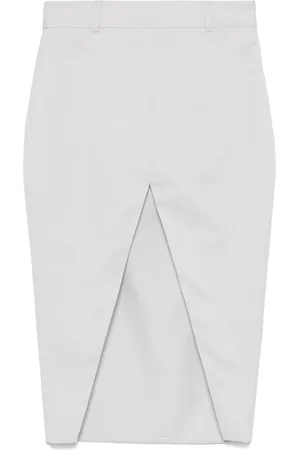 ALMAZ Rok met V