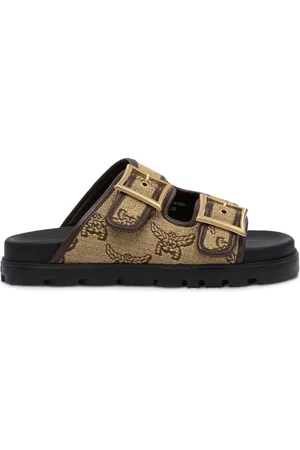 MCM Slippers met monogram
