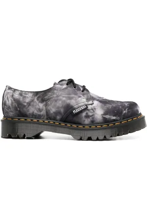 Dr. Martens X Pleasures derby schoenen