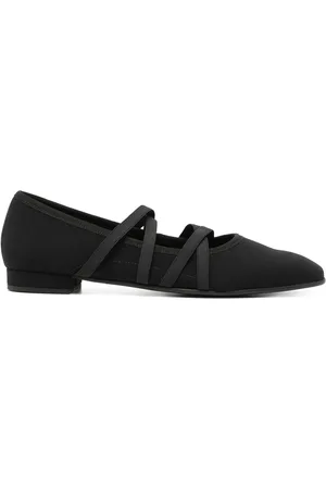 Carel Tutu ballerina
