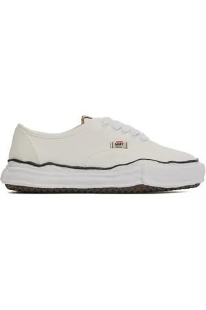Maison Mihara Yasuhiro Sneakers met logo