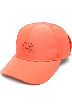 C.P. Company Honkbalpet met goggle