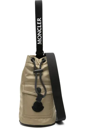 Moncler Vissershoed met logopatch