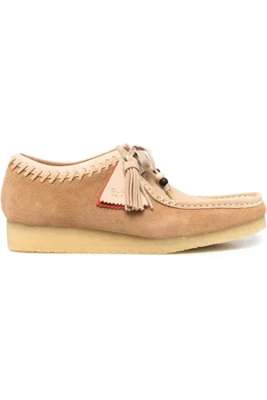 Clarks Wallabee low