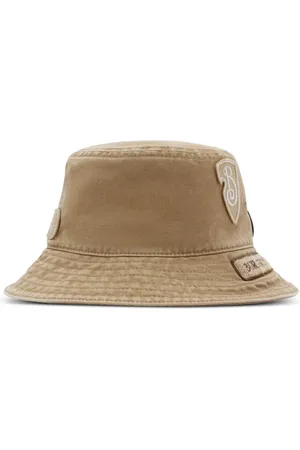 Burberry Vissershoed met badge