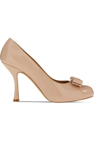 Salvatore Ferragamo Vara pumps met strik