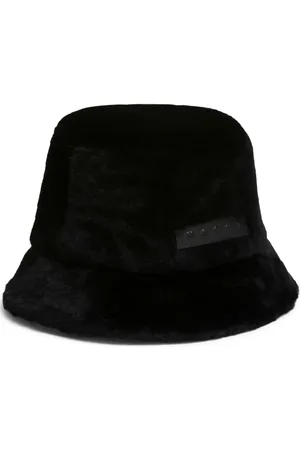 Marni Vissershoed met logopatch