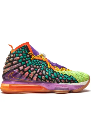 Nike LeBron 17 high
