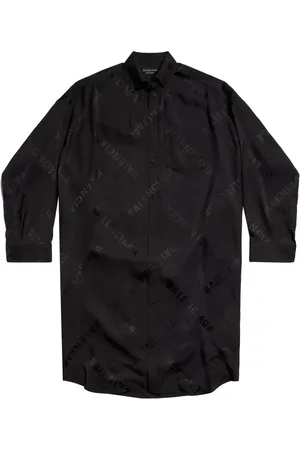 Balenciaga T