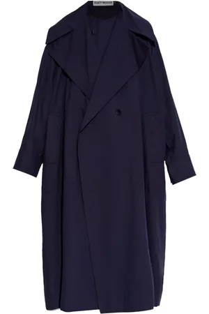 Issey Miyake Trenchcoat met verborgen sluiting