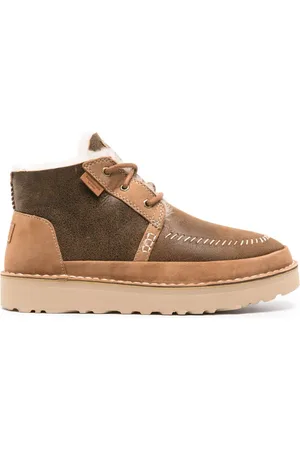 UGG Neumel veterlaarzen