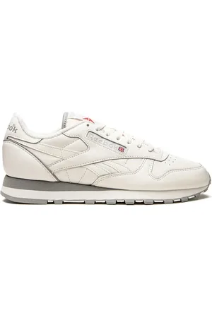 Reebok Classic 1983 Vintage sneakers