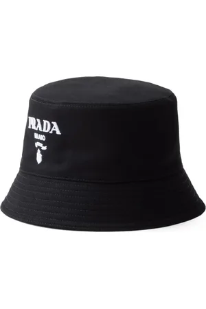 Prada Vissershoed met geborduurd logo