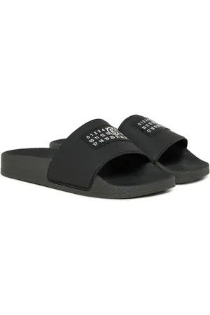 Maison Margiela Slippers met tekst