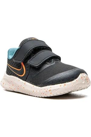 Nike Star Runner sneakers met klittenband