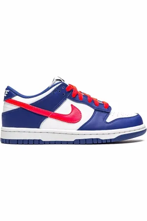 Nike Dunk Low sneakers