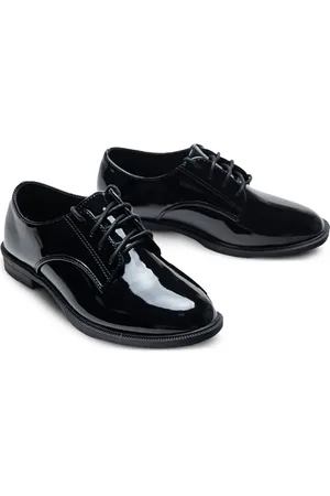 M. Moustache Oxford schoenen met gelakte afwerking