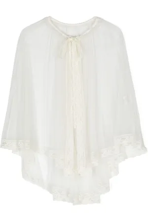 Amaya Cape met afwerking van kant